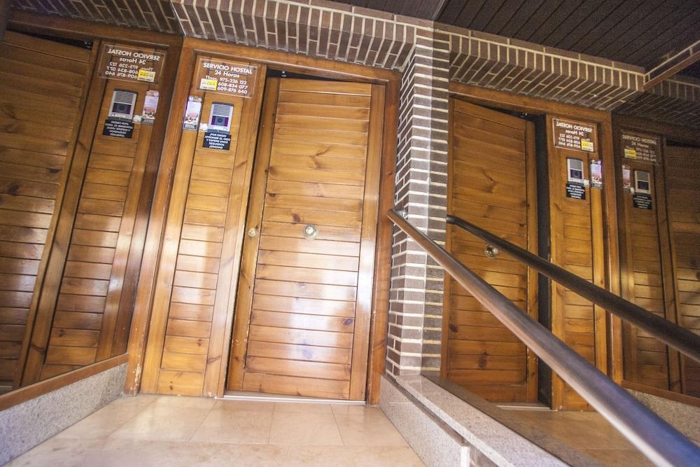 Hostal Santa Barbara سوريا المظهر الخارجي الصورة